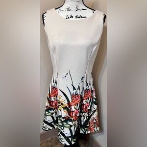T tahari fit and flare floral sleeveless dress! 511